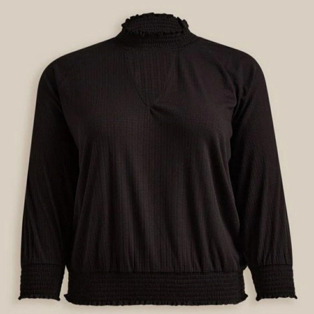 Torrid Black Ruffled Neckline Gauze Blouse Size 4X - Picture 1 of 10